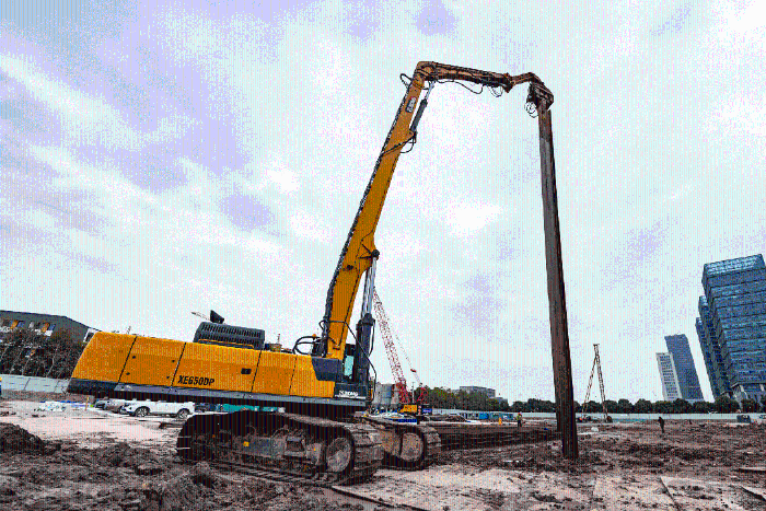 83e53d2c8f114aff851b7e70a3ad1ee8