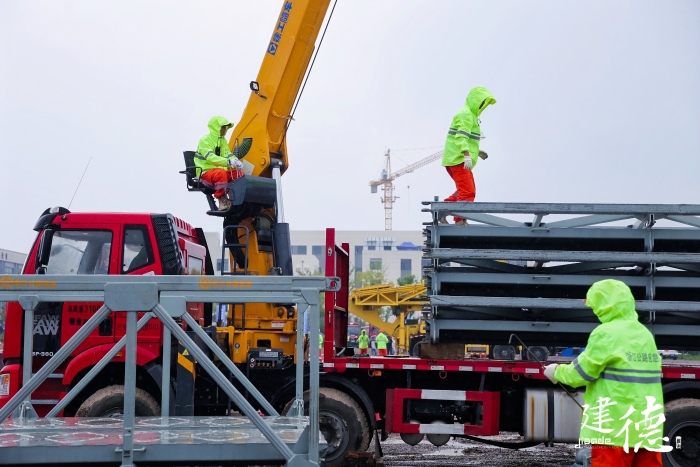 20分钟一座应急桥！至尊国际加入2024年省级公路与运输突发事务应急演练