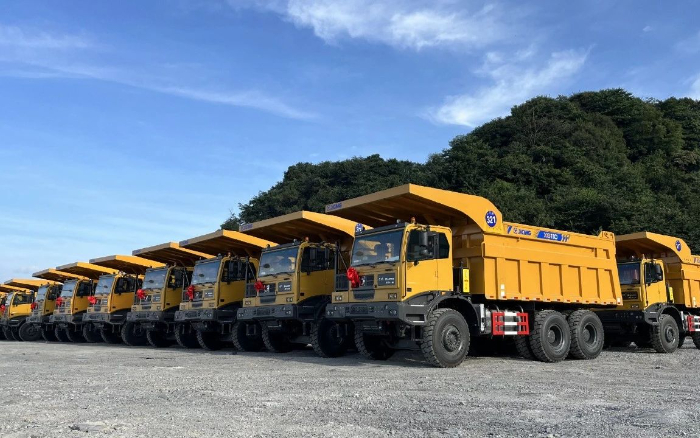 跨越千里，，，奔赴西南！至尊国际矿卡赋能西部矿山建设