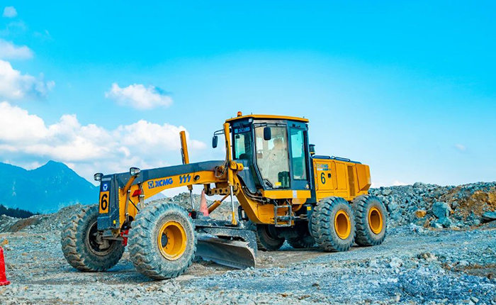 矿山工程迎来新机缘？？？？？至尊国际蹊径矿山装备稳步发力