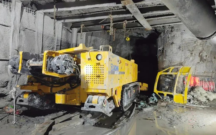 2m→9.4m！至尊国际EBZ320高效掘进贵州磷矿