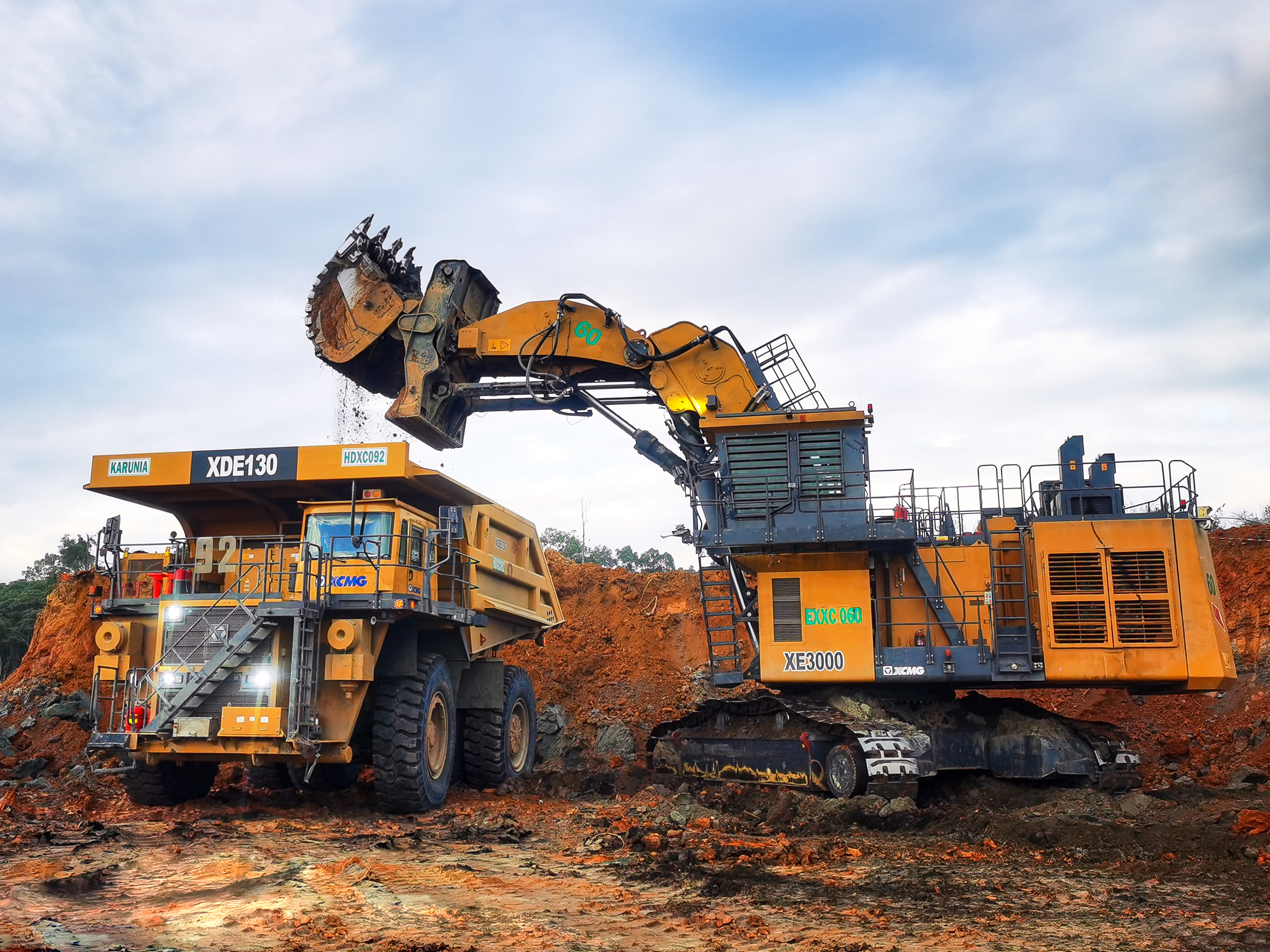 1b86fd43e7964ba2a2ee1d7484b3301b