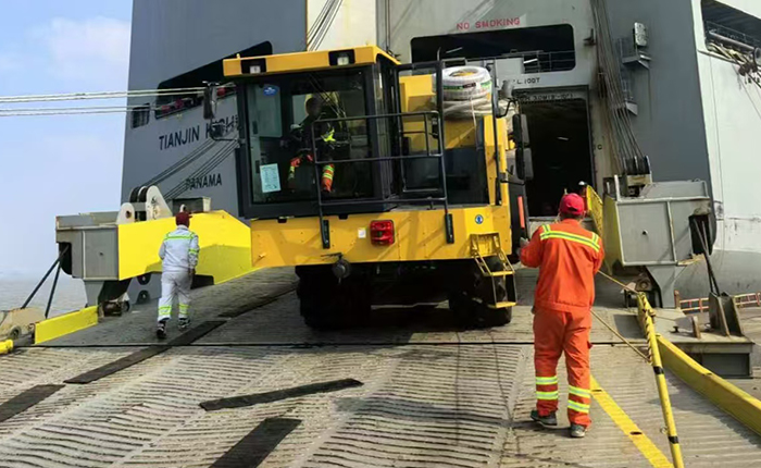 f5d4d01fbff84fc884c10e5fcf259490