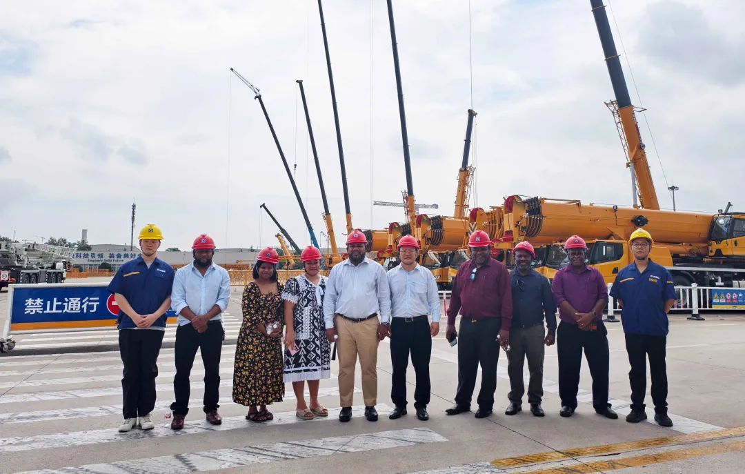 6ae14da1328c4e71a03f8c17f3b4ecd0